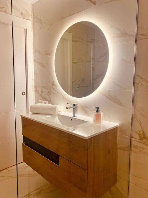 Parque Santiago I Stunning Brand New 2 Bedroom Playa De Americas *
