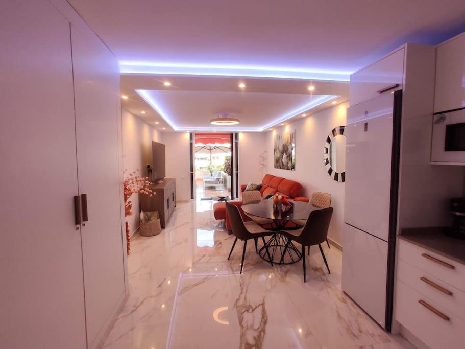 Apartment Parque Santiago I Stunning Brand New 2 Bedroom Playa De Americas *